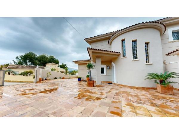Casa independiente en calle Puerto del Barquero