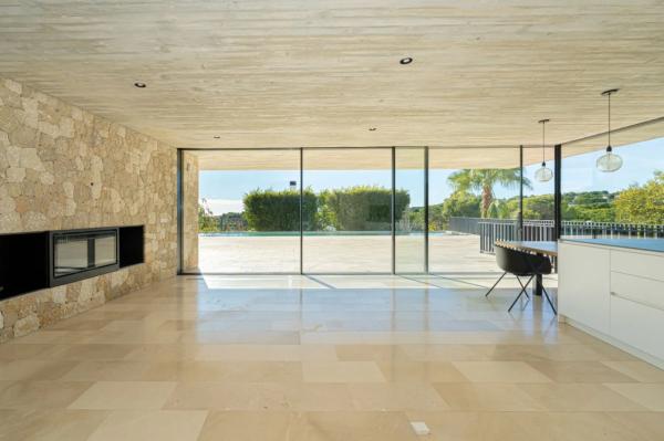 Casa independiente en calle Enebro