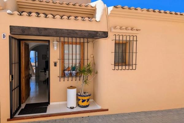 Chalet adosado en calle Benigànim, 39 D