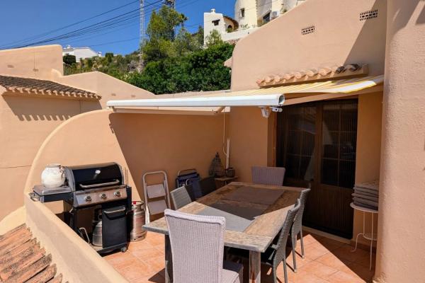 Chalet adosado en calle Benigànim, 39 D