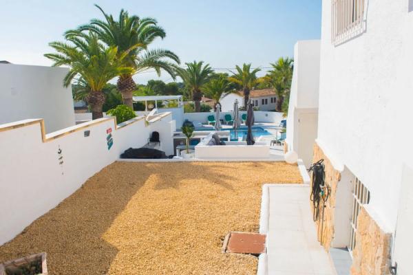 Casa independiente en calle Estambul