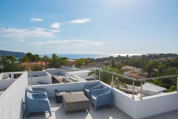 Casa independiente en calle Estambul