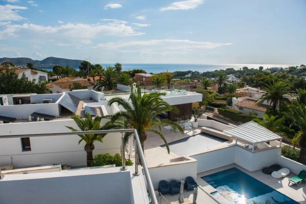 Casa independiente en calle Estambul