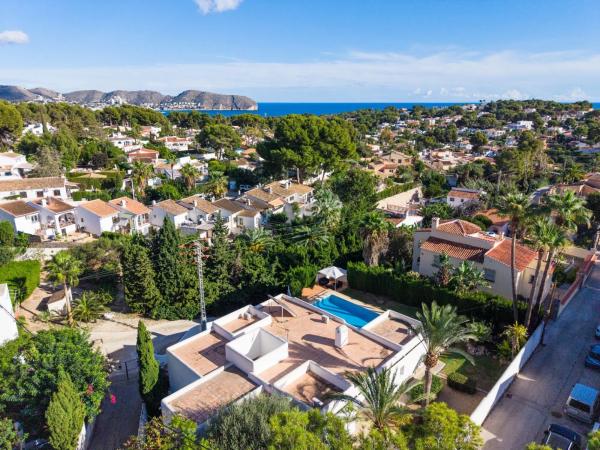 Chalet en calle Medina