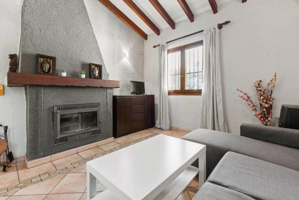 Chalet pareado en calle Asuán