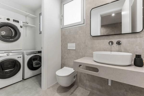 Chalet pareado en calle Milano