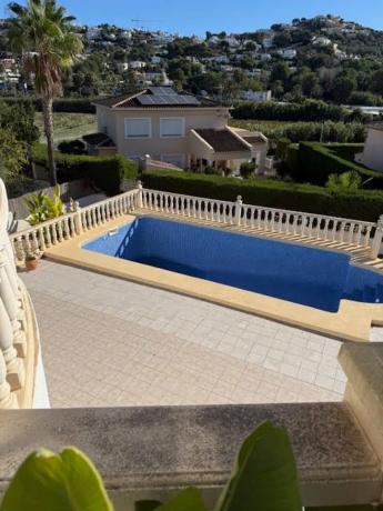 Casa independiente en calle Lérida, 9