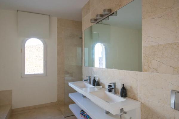 Casa independiente en calle Puerto del Barquero