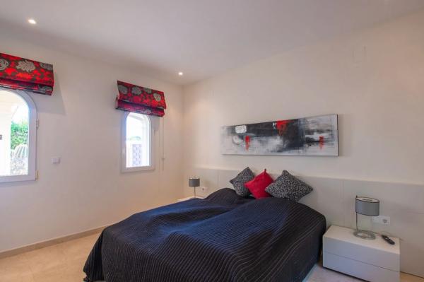 Casa independiente en calle Puerto del Barquero