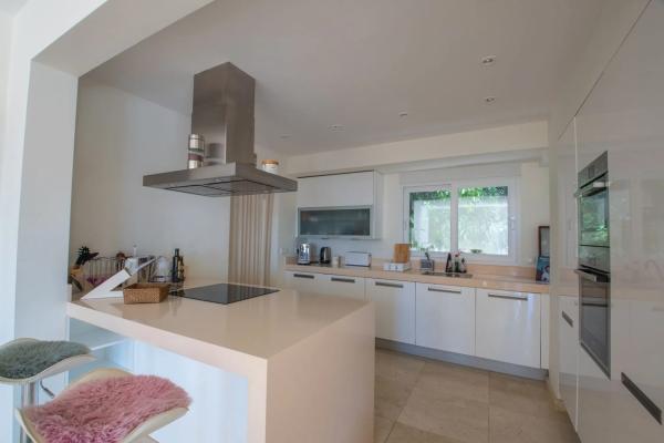 Casa independiente en calle Puerto del Barquero