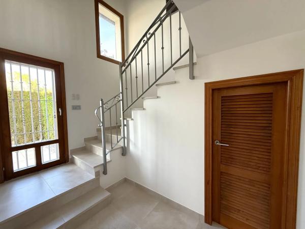 Casa independiente en CL Puerto De Encina