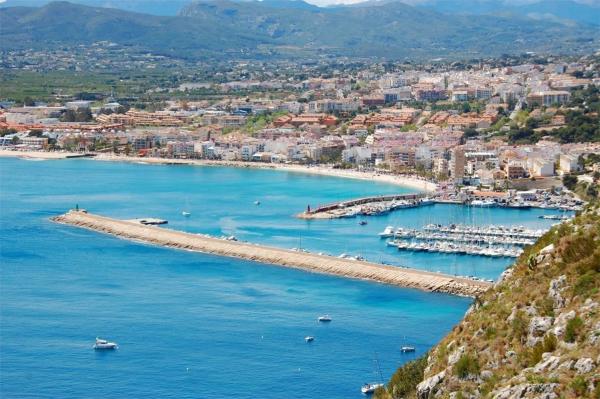 Casa independiente en calle Cocentaina, 9