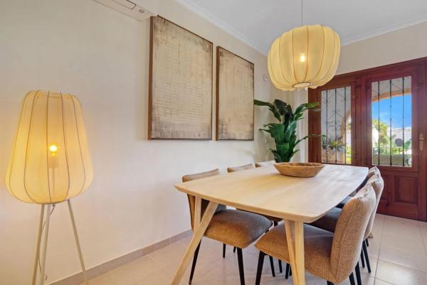 Casa independiente en calle Sierra de Espadán