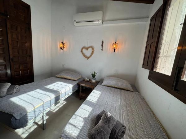 Chalet adosado en calle Mar Sargazos