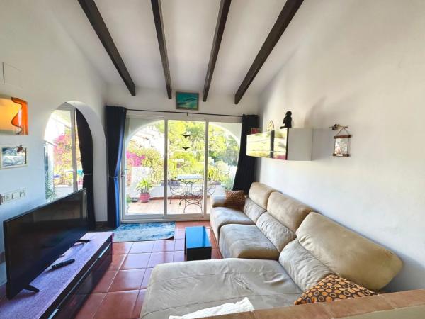 Chalet adosado en calle Cullera