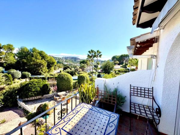 Chalet adosado en calle Cullera