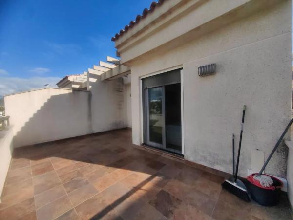 Chalet adosado en calle Santander