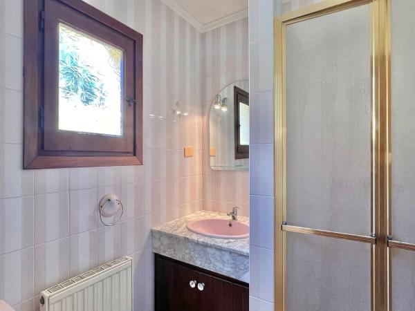 Casa independiente en CL Santiago De Compostela, 8