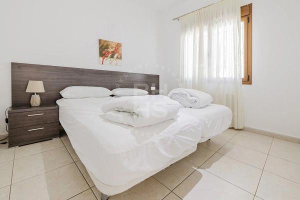 Casa independiente en calle Medina