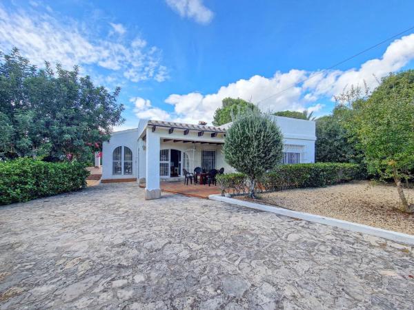 Casa independiente en calle Badajoz, 13