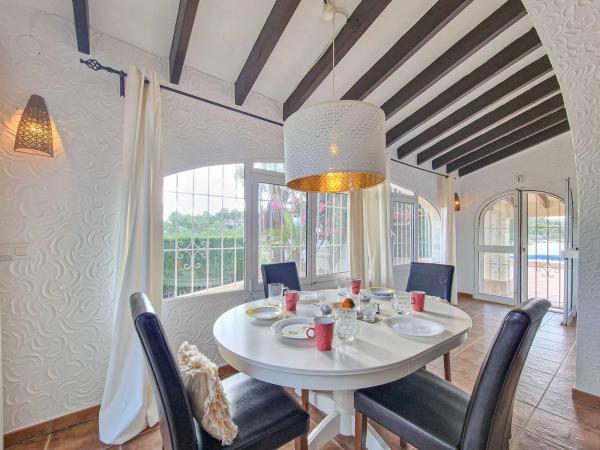 Casa independiente en calle Badajoz, 13