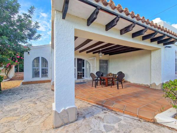 Casa independiente en calle Badajoz, 13