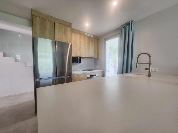 Chalet adosado en calle Milano, 24