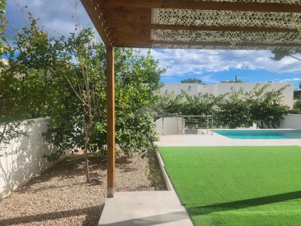 Chalet adosado en calle Milano, 24