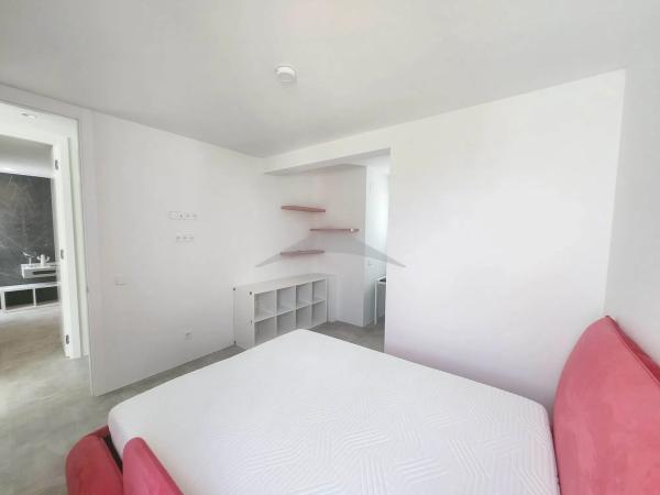 Chalet adosado en calle Milano, 24