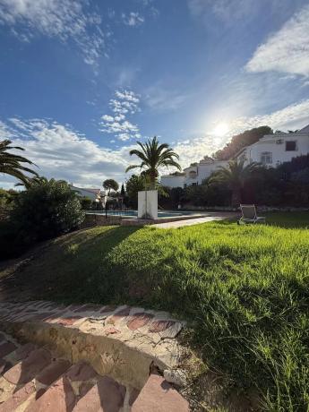 Casa independiente en calle Río Nalón, 27