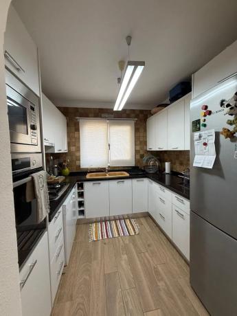 Casa independiente en calle Río Nalón, 27