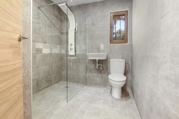 Casa independiente en calle Navacerrada, 8