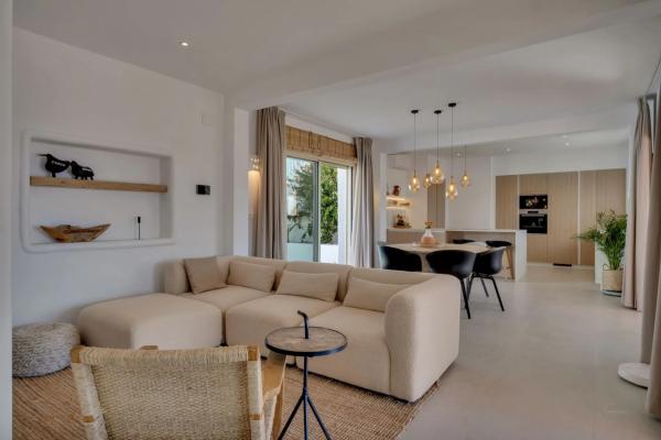 Casa independiente en calle Mar Alborán