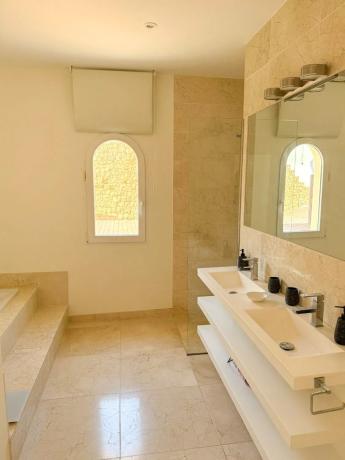 Casa independiente en calle Puerto del Barquero, 36