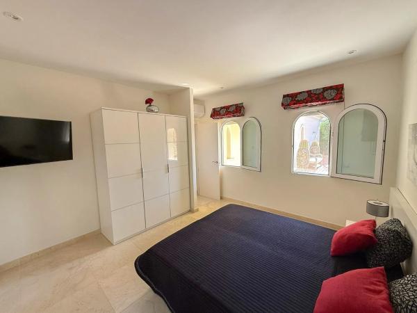 Casa independiente en calle Puerto del Barquero, 36