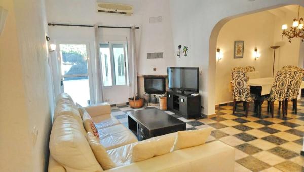 Casa independiente en CL Mar Aral