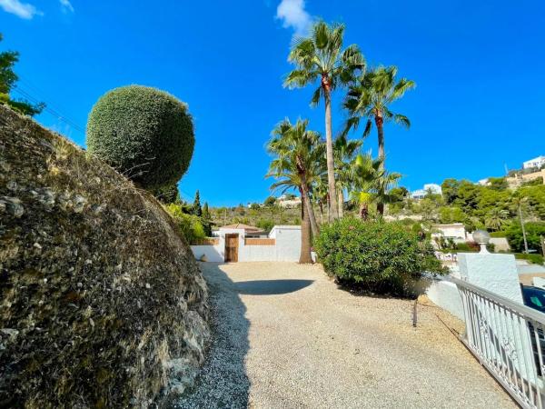 Casa independiente en calle Benimuslem