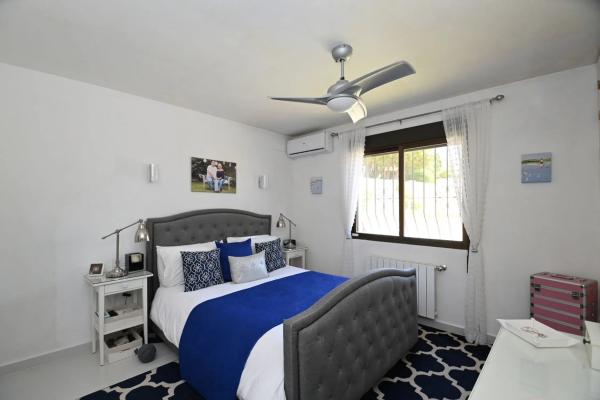 Casa independiente en calle Móstoles