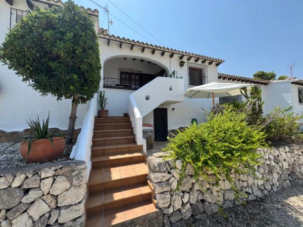 Chalet adosado en calle Mar Sargazos