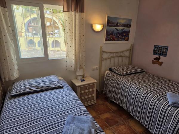 Casa independiente en calle Castillo