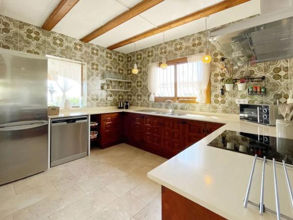 Casa independiente en calle Benimuslem