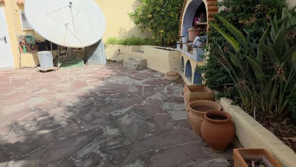 Casa independiente en calle Castillo