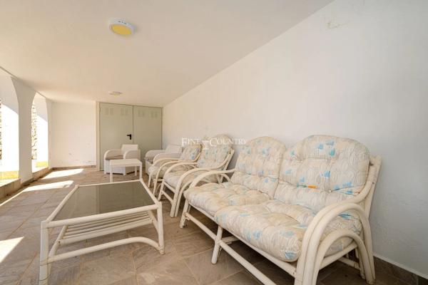 Casa independiente en calle Benicolet