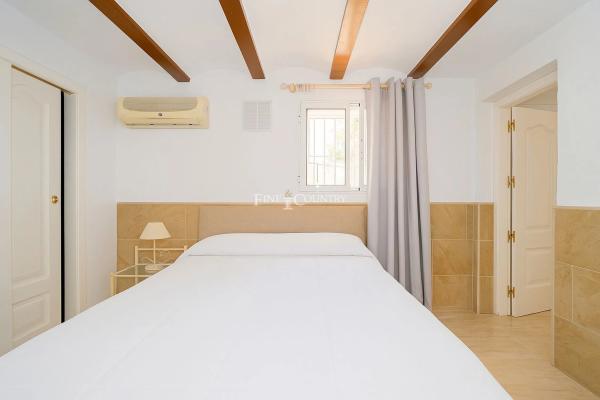 Casa independiente en calle Benicolet