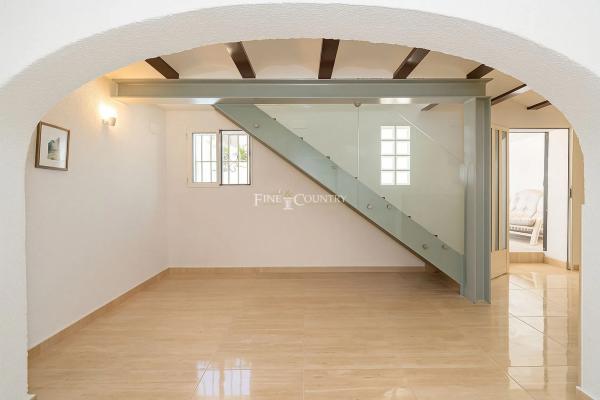 Casa independiente en calle Benicolet