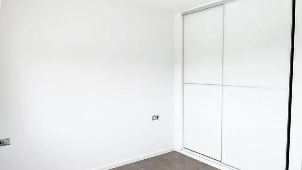 Casa independiente en calle Beniarda