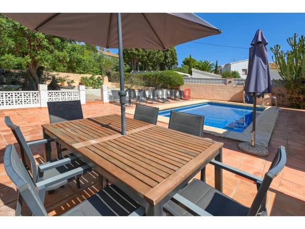 Casa independiente en calle Bagdad, 16 -28