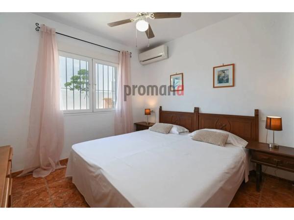 Casa independiente en calle Bagdad, 16 -28