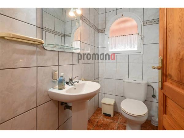 Casa independiente en calle Bagdad, 16 -28