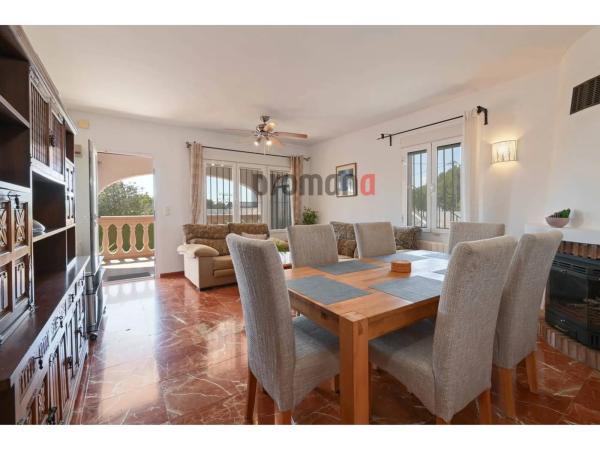 Casa independiente en calle Bagdad, 16 -28